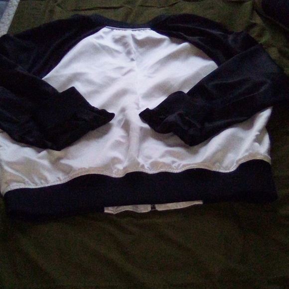 Girls iZ Buyer Jacket - Picture 6 of 8